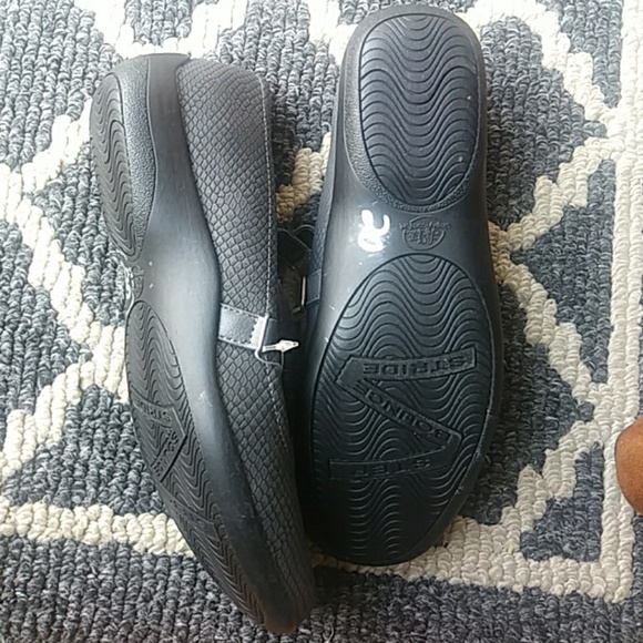 Life stride simply comfort gray shoes - Picture 2 of 3